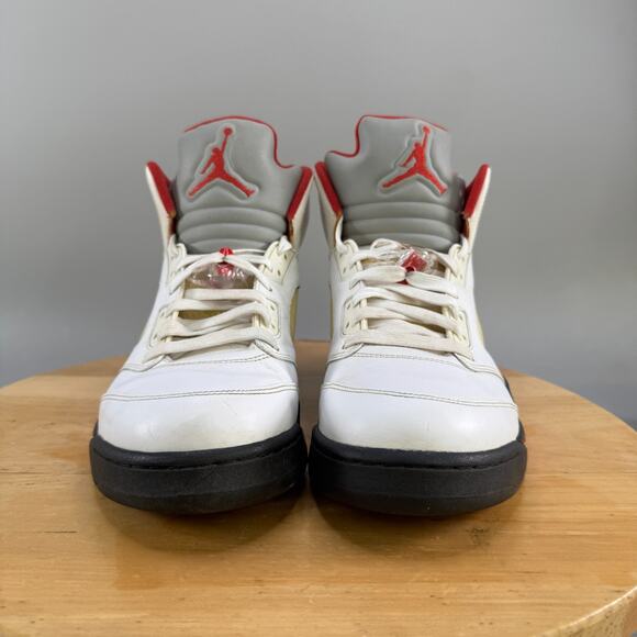 Air Jordan 5 Retro Fire Red Men's Size 13 Shoes Sneakers 136027-100 2013 Beaters - Picture 2 of 8